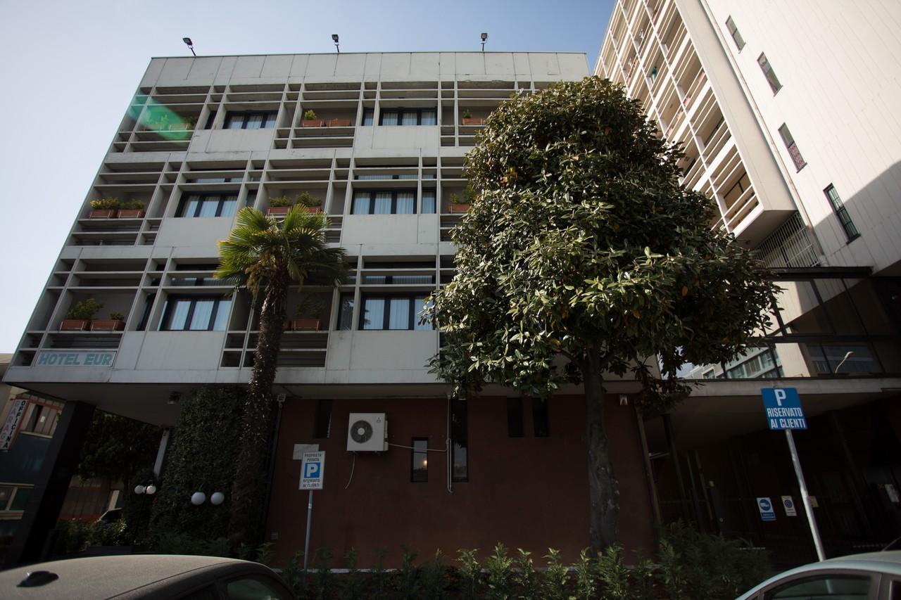 Ih Hotels Milano Eur - Trezzano Sul Naviglio Buitenkant foto