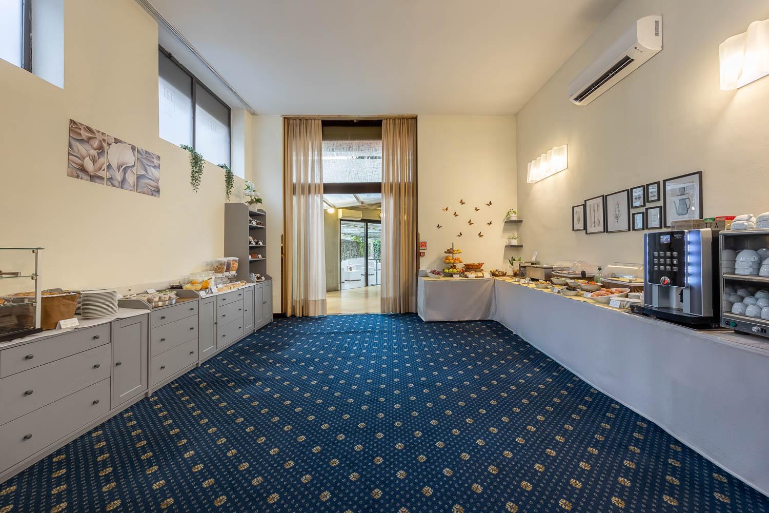 Ih Hotels Milano Eur - Trezzano Sul Naviglio Buitenkant foto