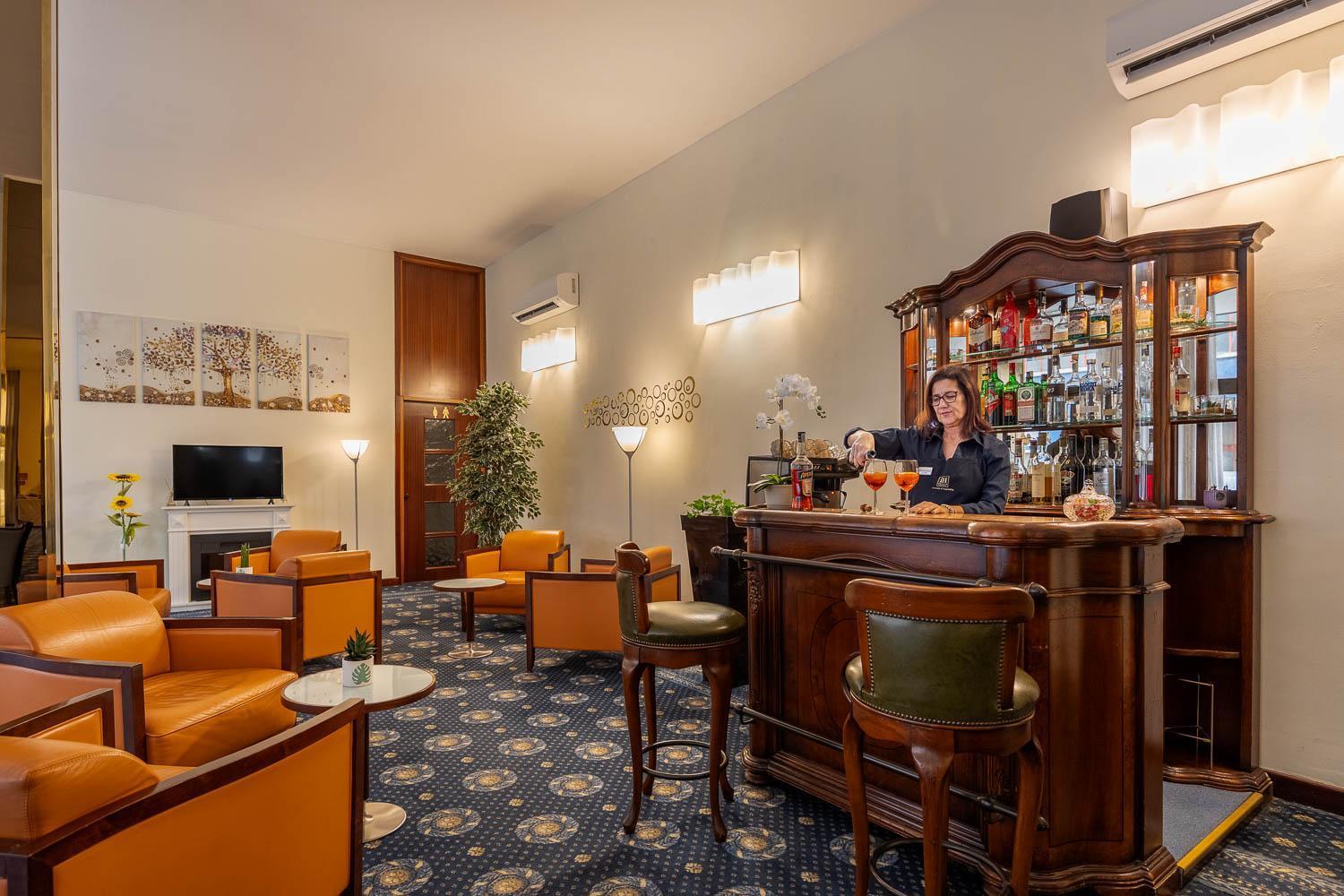 Ih Hotels Milano Eur - Trezzano Sul Naviglio Buitenkant foto